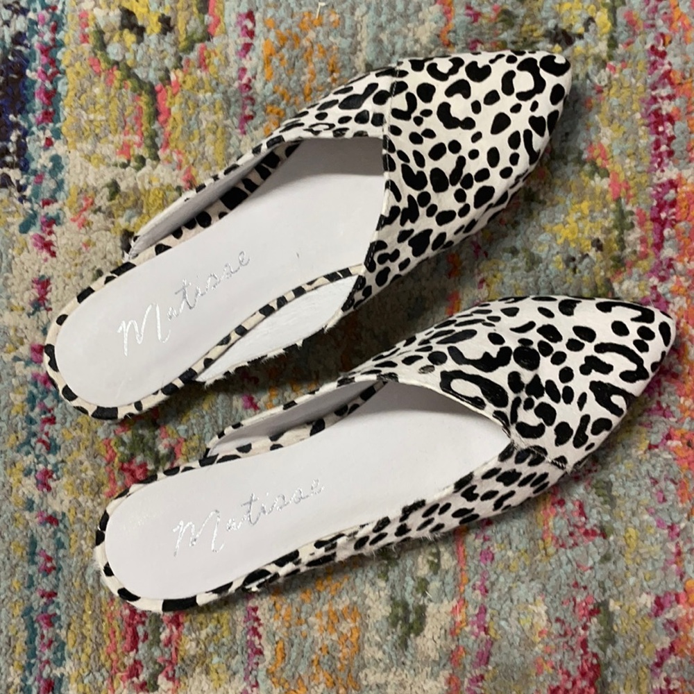 Matisse white leopard pig skin leather flats